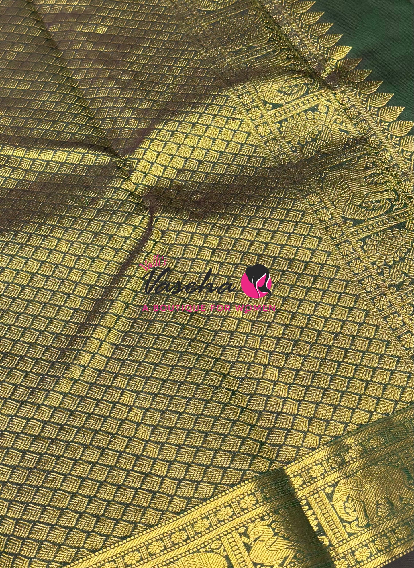 Pure Kanchipuram Silk Saree - Green Combo  - VVPS025