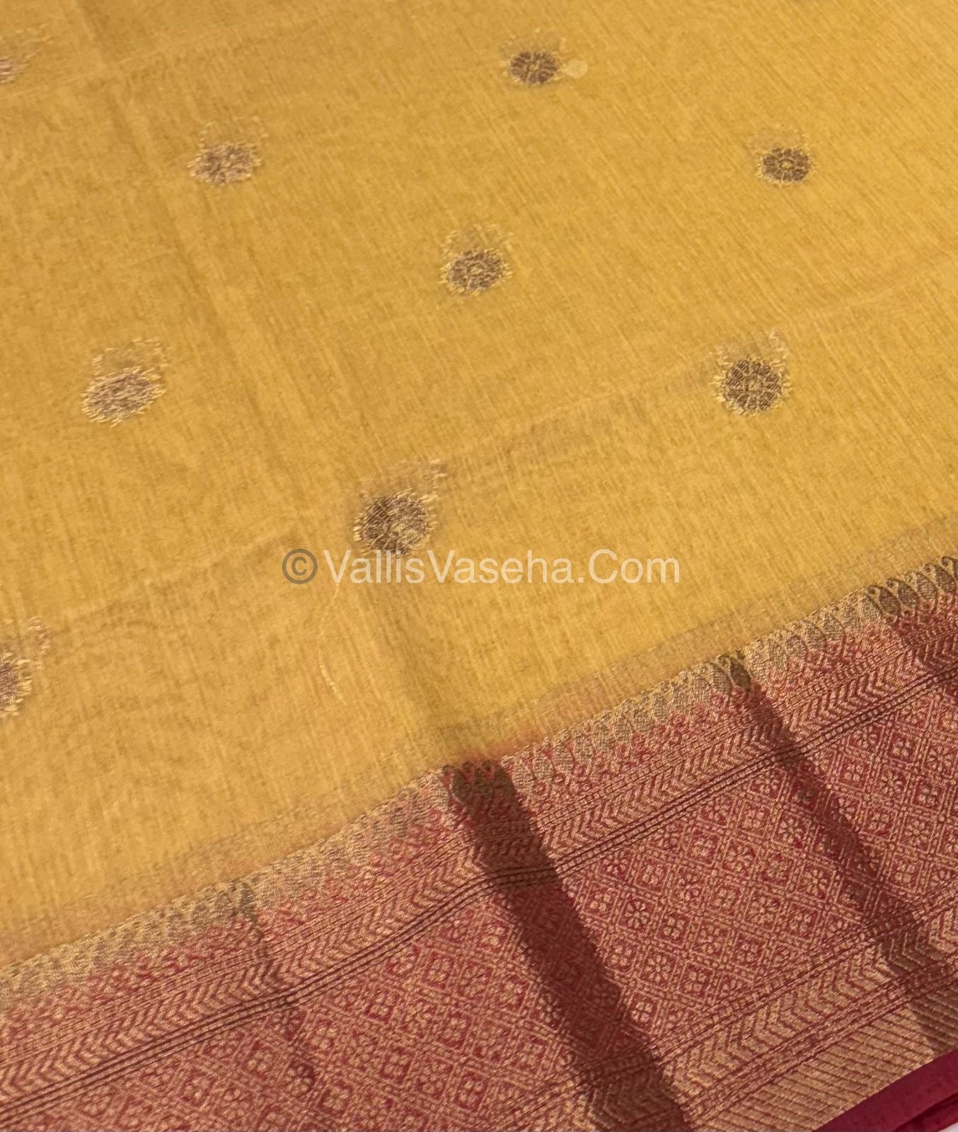 Bamboo Silk Saree  - Creamish Chikku ( Beige Color)  with maroon Shade - VVBSS001