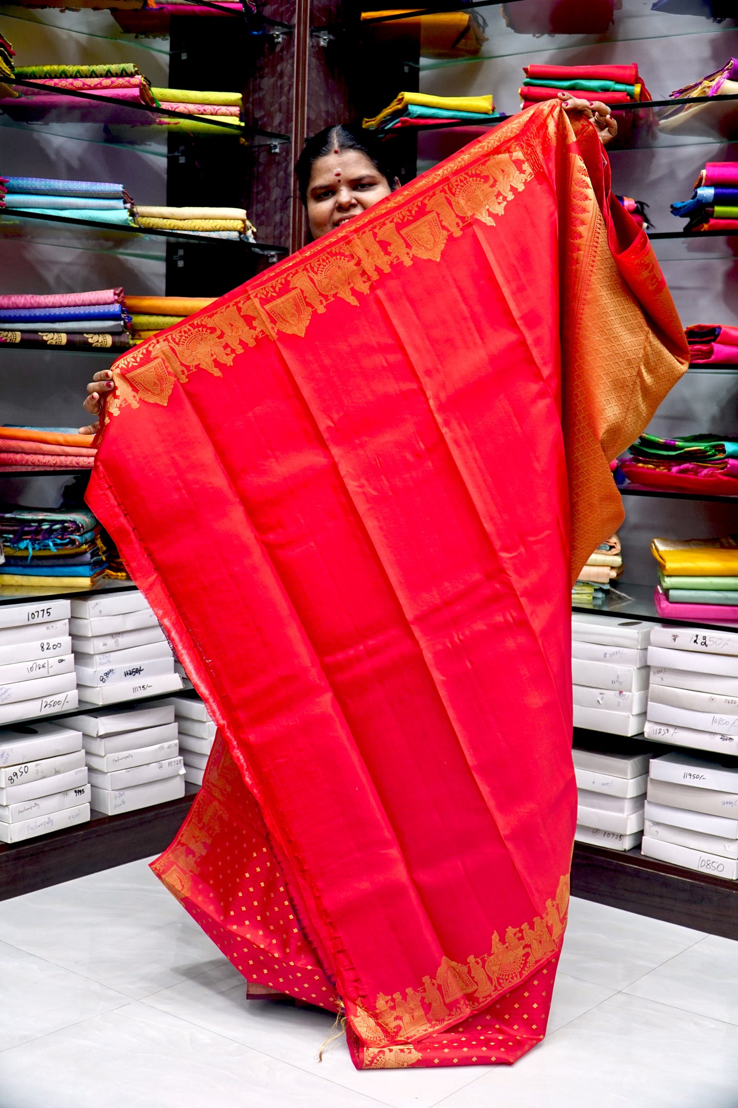 Pure Kanchipuram Silk Saree - Lakdhadeepam Butta with Self embossed Checks & Pallaku Design Self Border- Red shade  - VVPS006