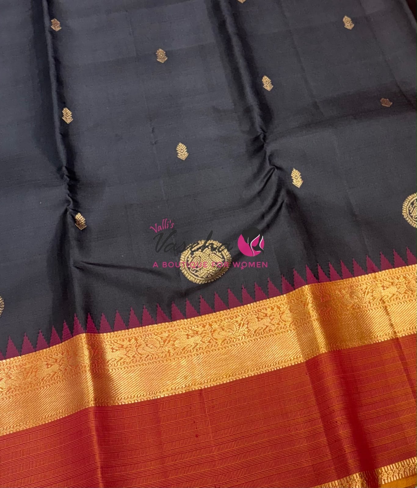 Pure Vintage Korvai Kanchipuram Silk Saree - Black & Dual Tone Orange Combo - VVPS047