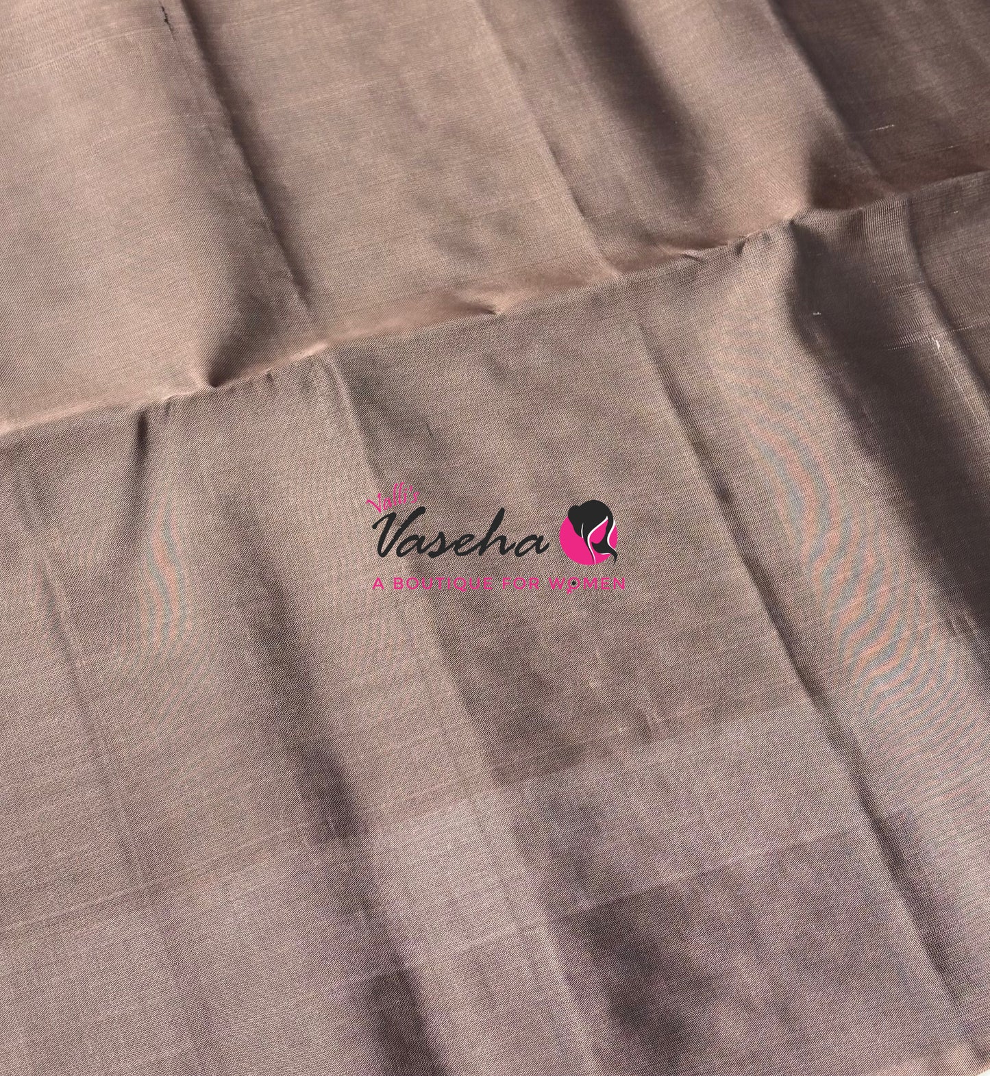 Pure Soft Silk Saree  - Vairavoosi Pattern - Green With Light Beige - VVPSS095