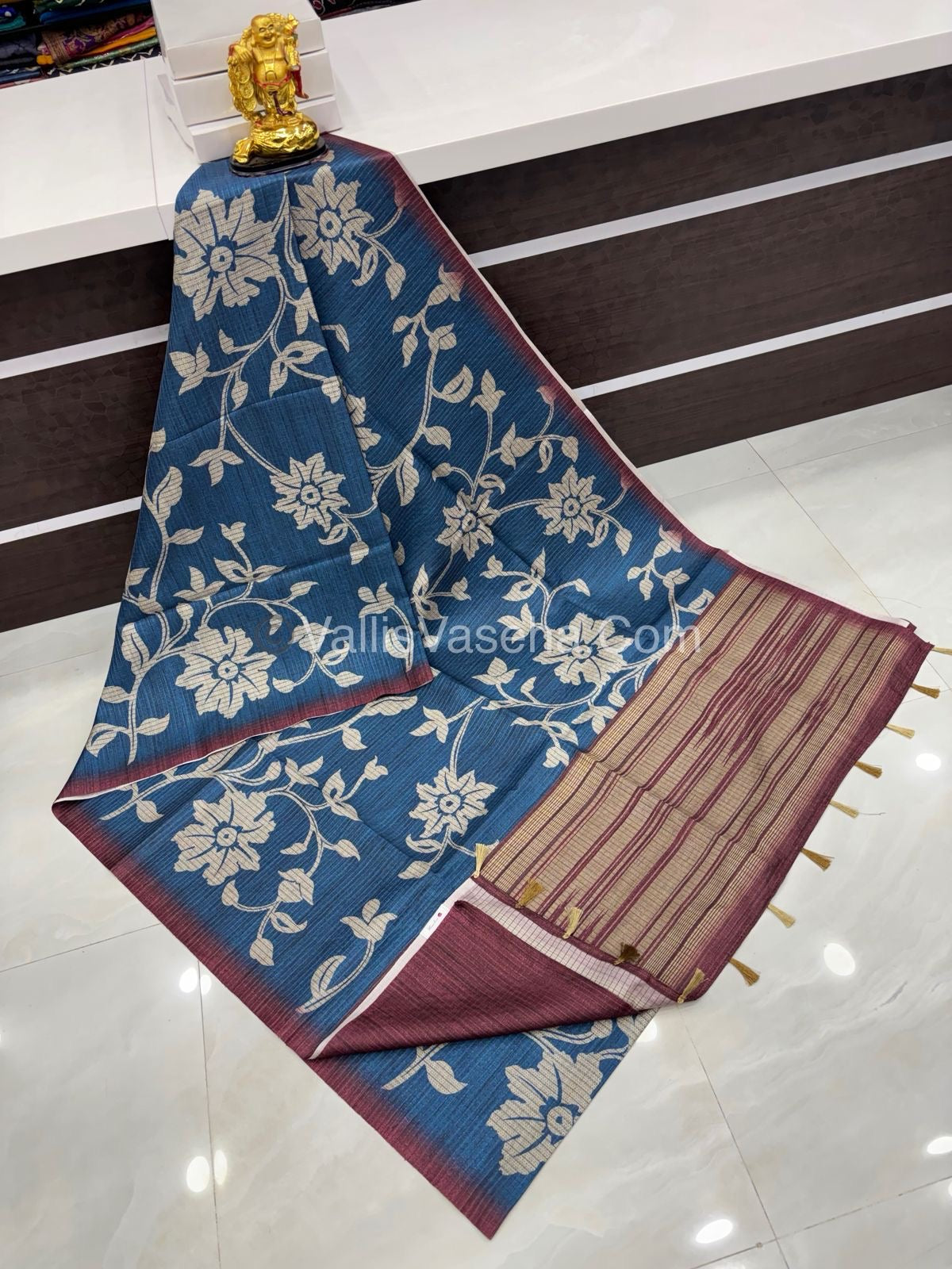 Art Tussar / Art Silk - Blue & Maroon Shade - VVATS003