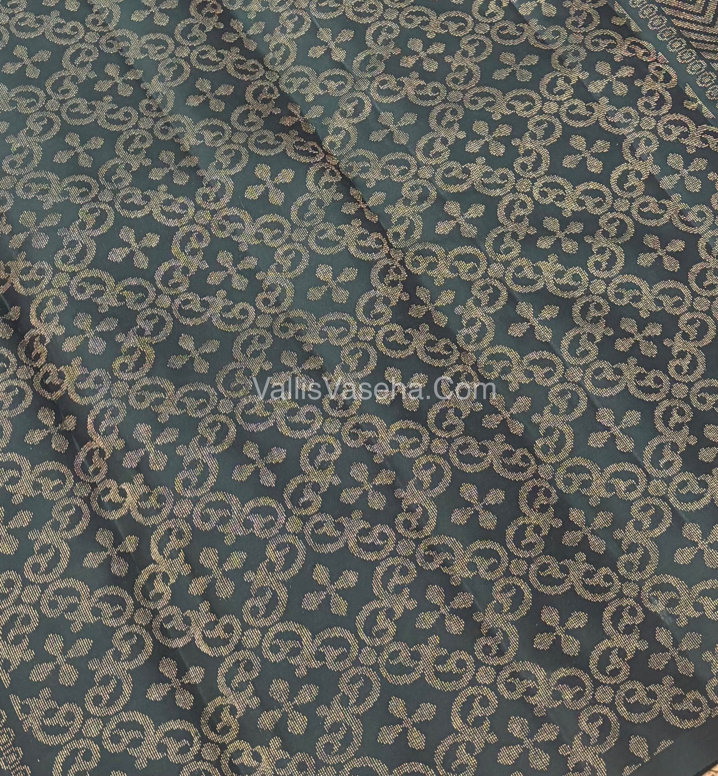 Half Mix - Pure Soft Silk Saree - VVPSS054