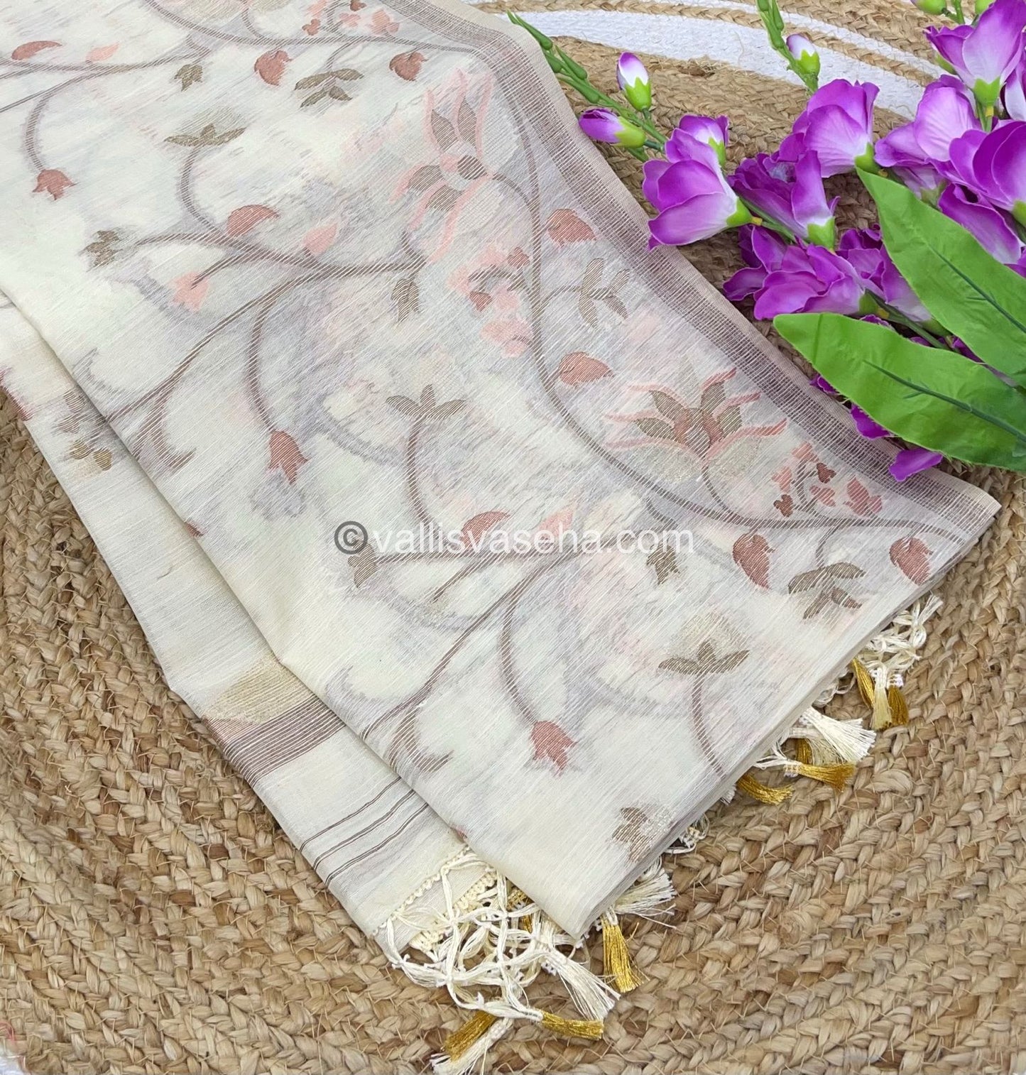 Semi Raw Silk with Jamdhani Design Weaving with Tree Design Pallu - Cream Shade - VVRS002