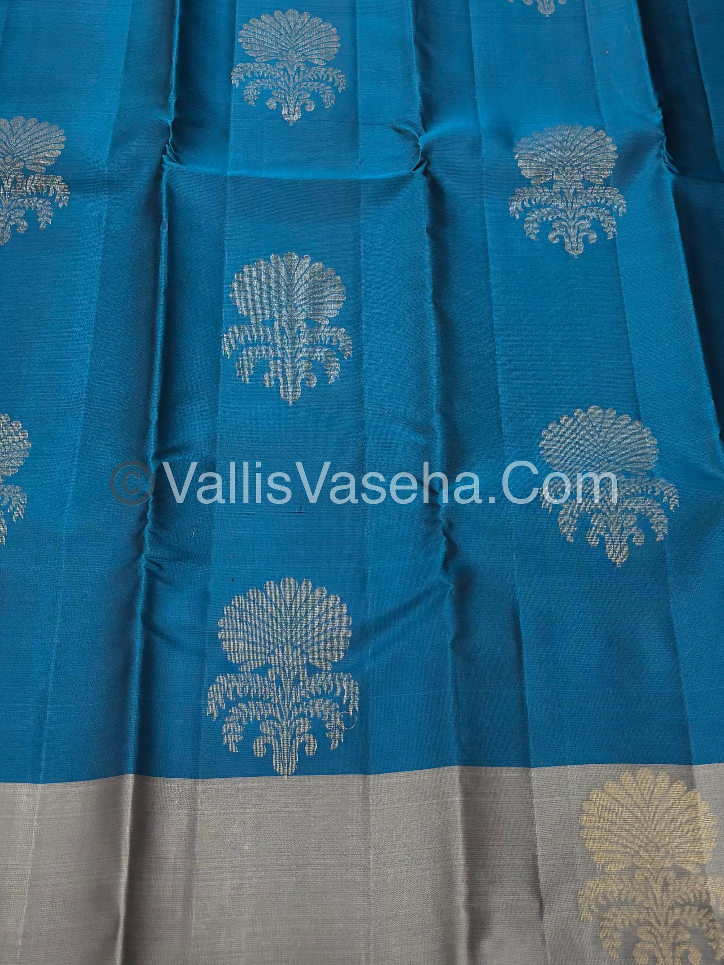 Half Mix - Pure Soft Silk Saree - VVPSS075