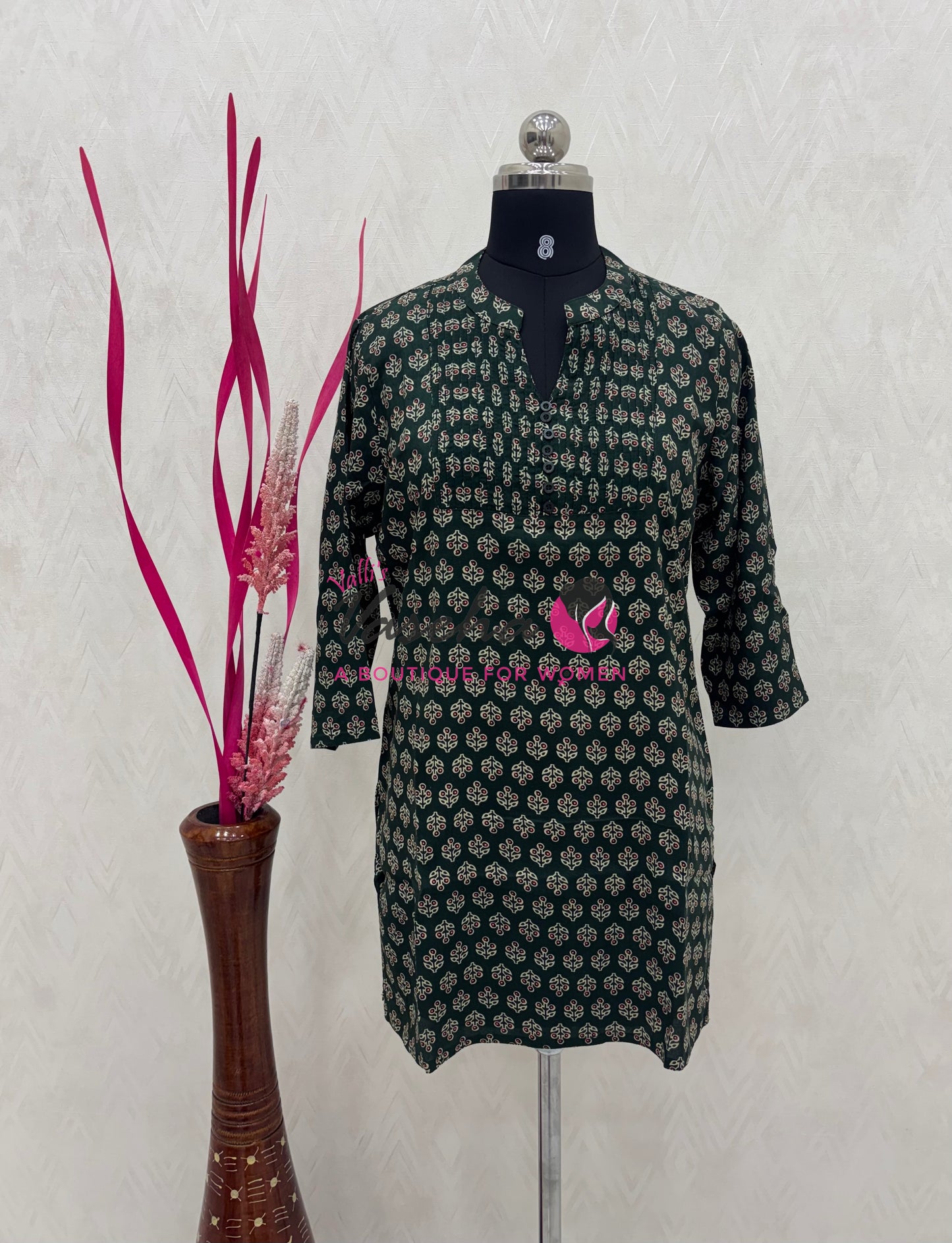 Ready Made - Short Top - Green Color - VVRST003