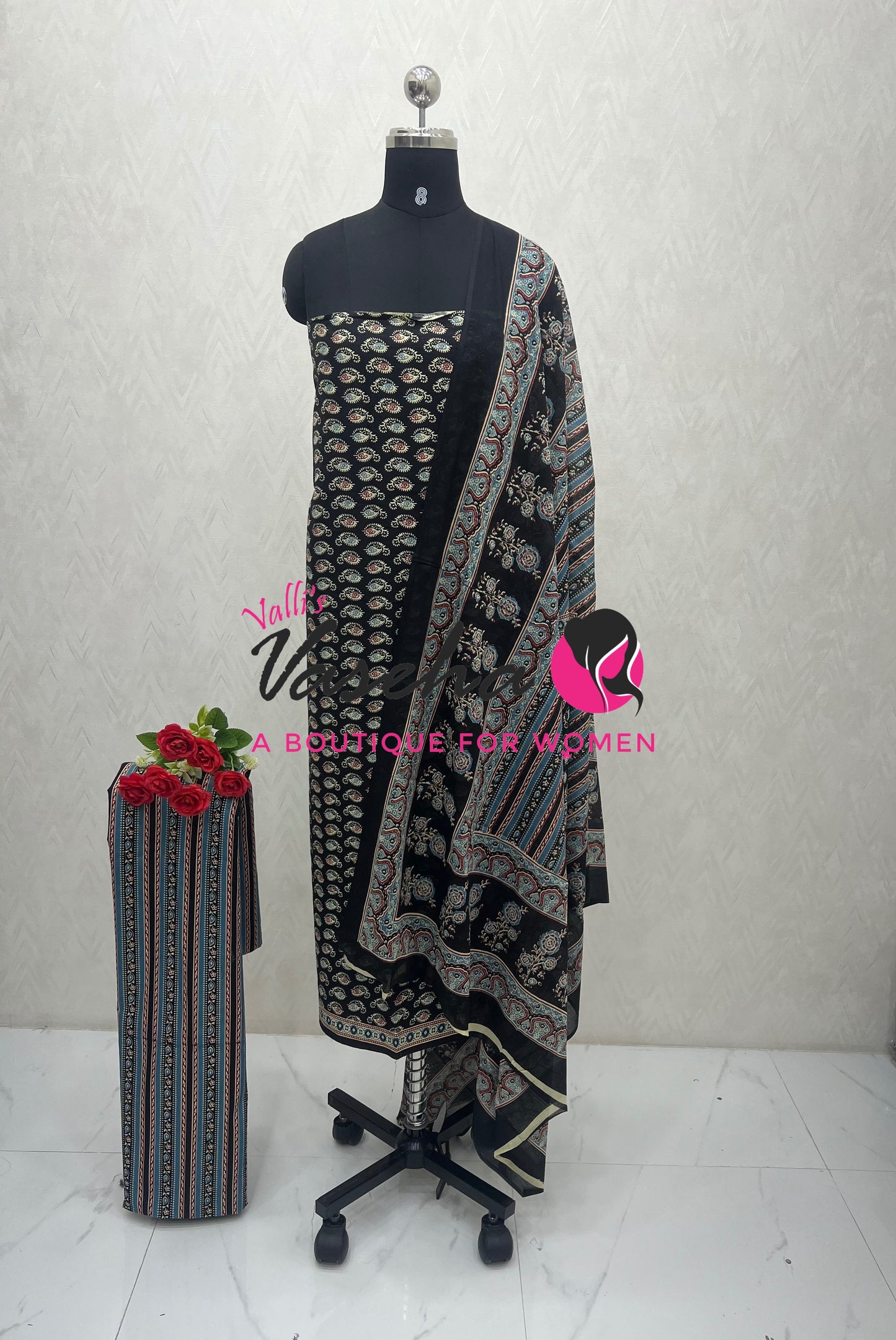 Pure Mul Mul Cotton | Unstitched Material | VVUSM079