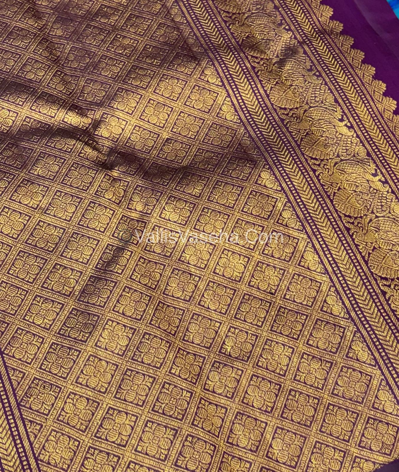 Pure Kanchipuram Silk Saree - Borderless - Blue with purple- VVPS043