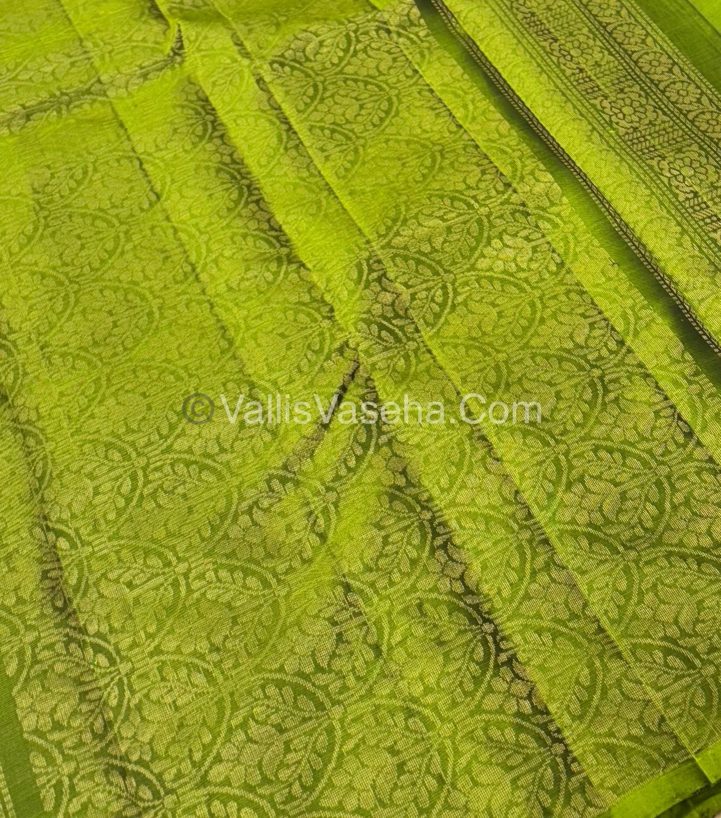 Half Mix - Pure Soft Silk Saree - VVPSS049