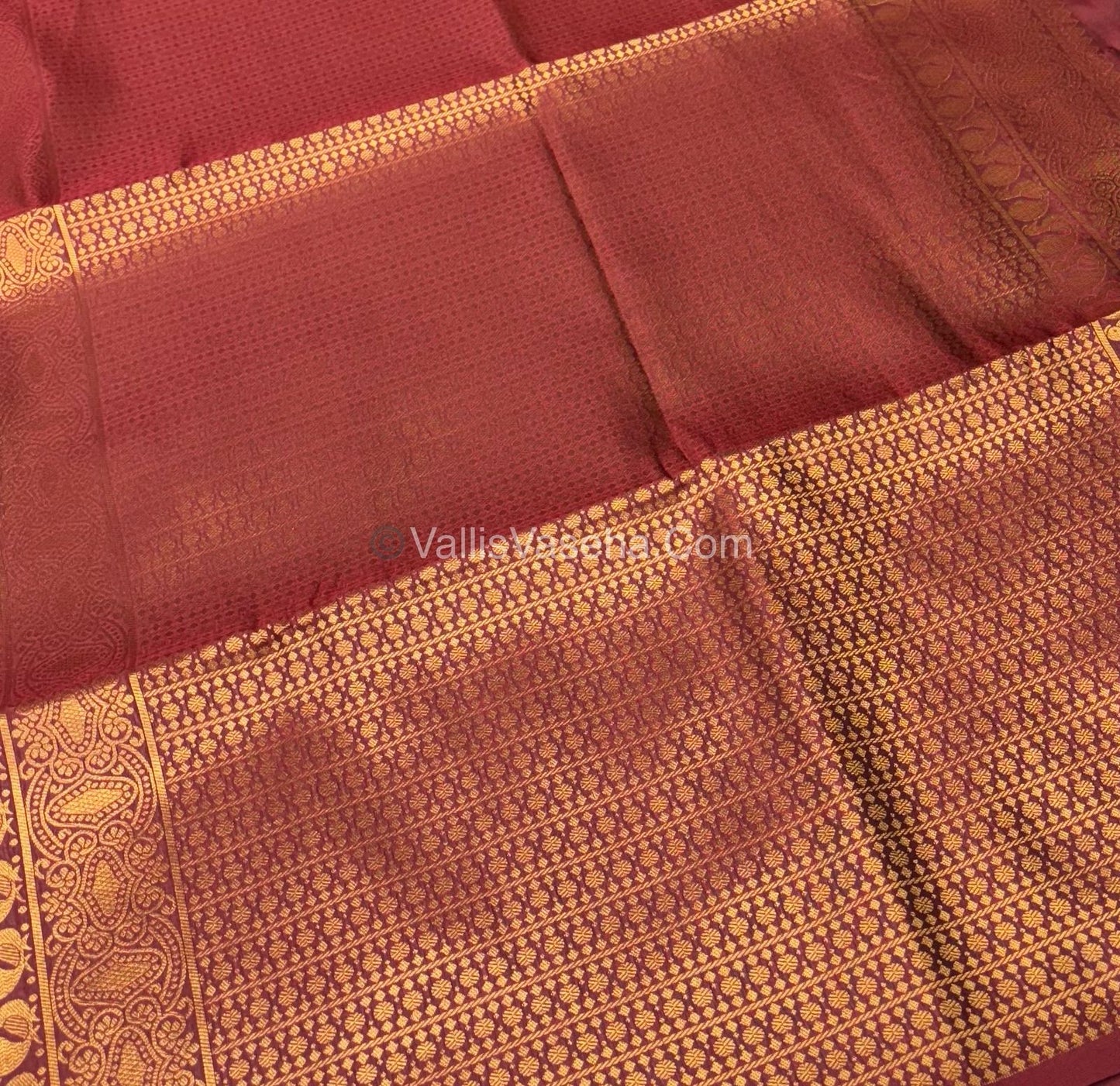 Semi Soft Silk   - Borderless - Contemporary Design - Wine  Shade -VVSSS012