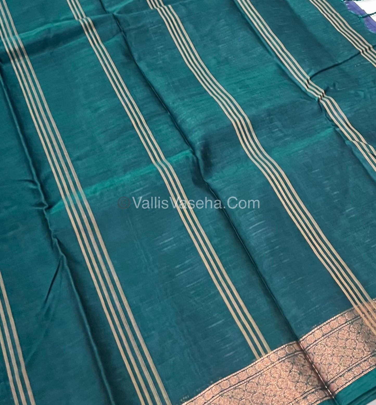 Dhaka Cotton Saree - VVDCS001