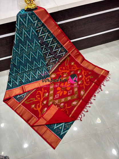 Pochampally Silk Cotton Saree - Blue & Red Shade - VVPPS001