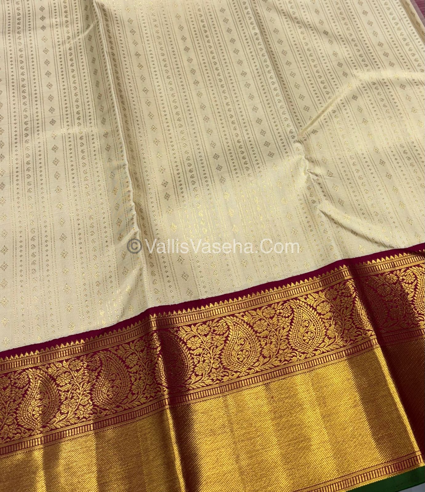 Pure Vintage Korvai Kanchipuram Silk Saree -Half White / Light Cream & Maroon Combo - VVPS038