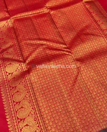 Pure Kanchipuram Silk Saree - Vaira Voosi design - Red shade  - VVPS010