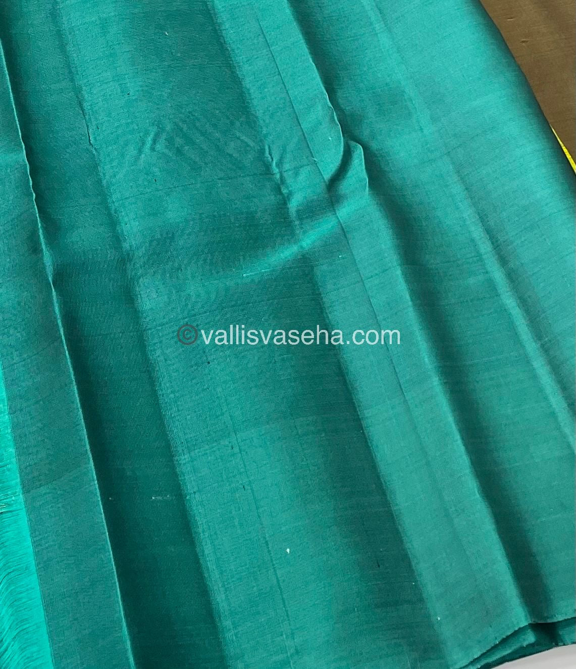 Half Mix - Pure Soft Silk Saree - VVPSS030