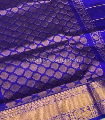 Pure Silk Cotton Saree - Mayil & Chakkaram Design - Purple With Blue  Shade - VVMC001