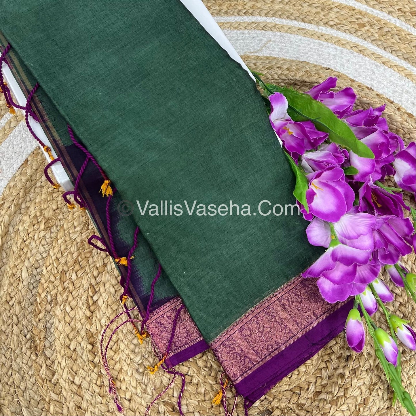 Dhaka Cotton Saree - VVDCS002