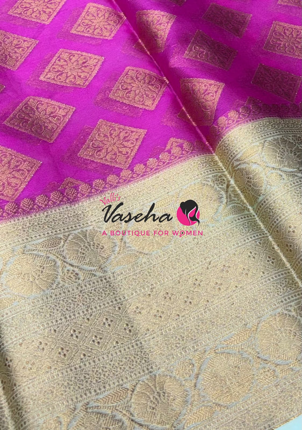 40% less - Offer Saree - Semi Banarasi  Saree - VVDS009