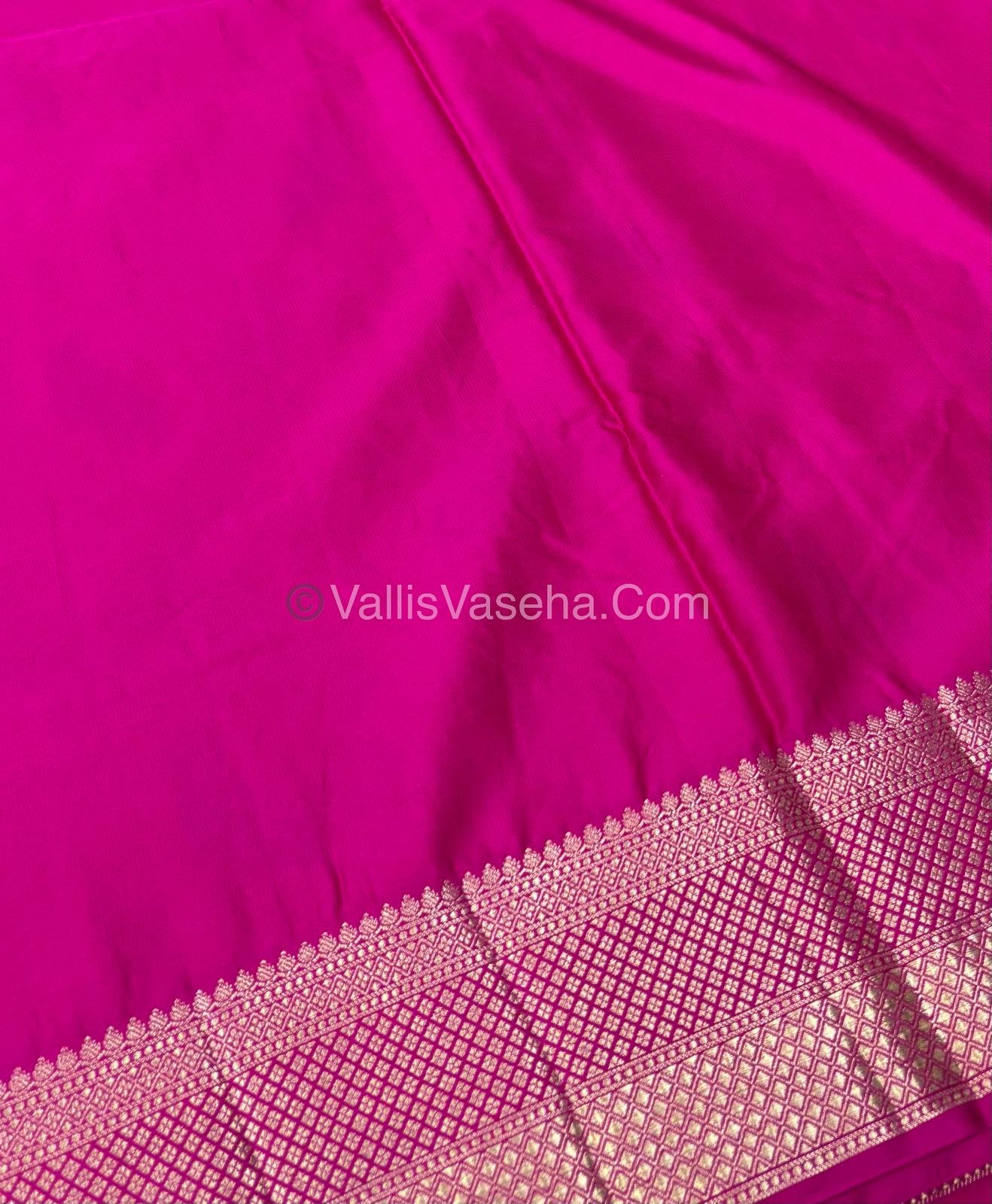 Premium Viscose Saree - Orange & Pink Shade - VVPV001