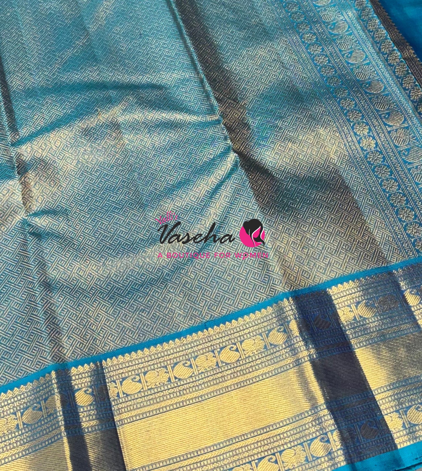 Pure Kanchipuram Silk Saree - Vairavoosi Design  - Violetish Blue & Blue Combo - VVPS059