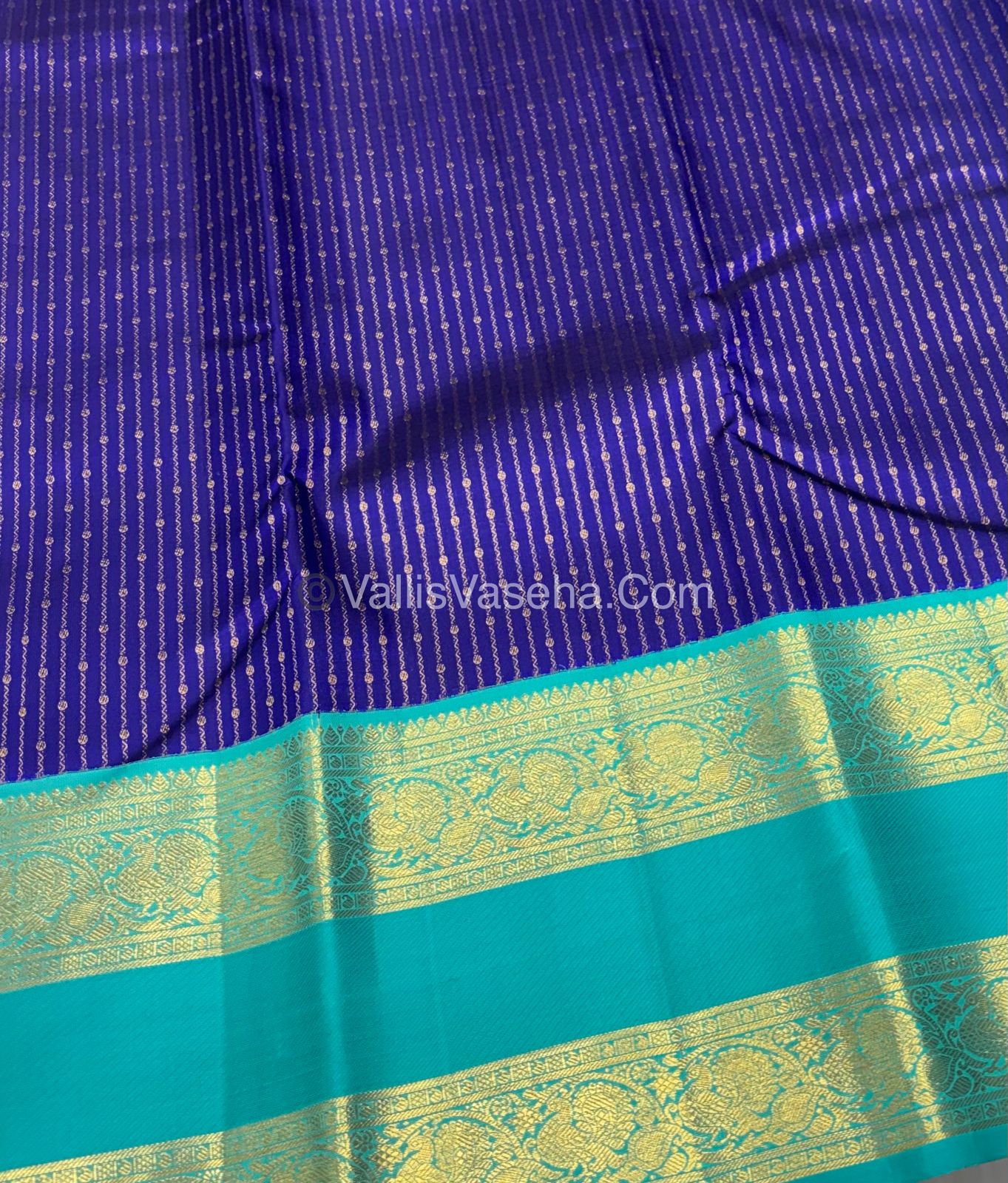 Pure Vintage Korvai Kanchipuram Silk Saree - Blue & Turquoise Blue Combo - VVPS021