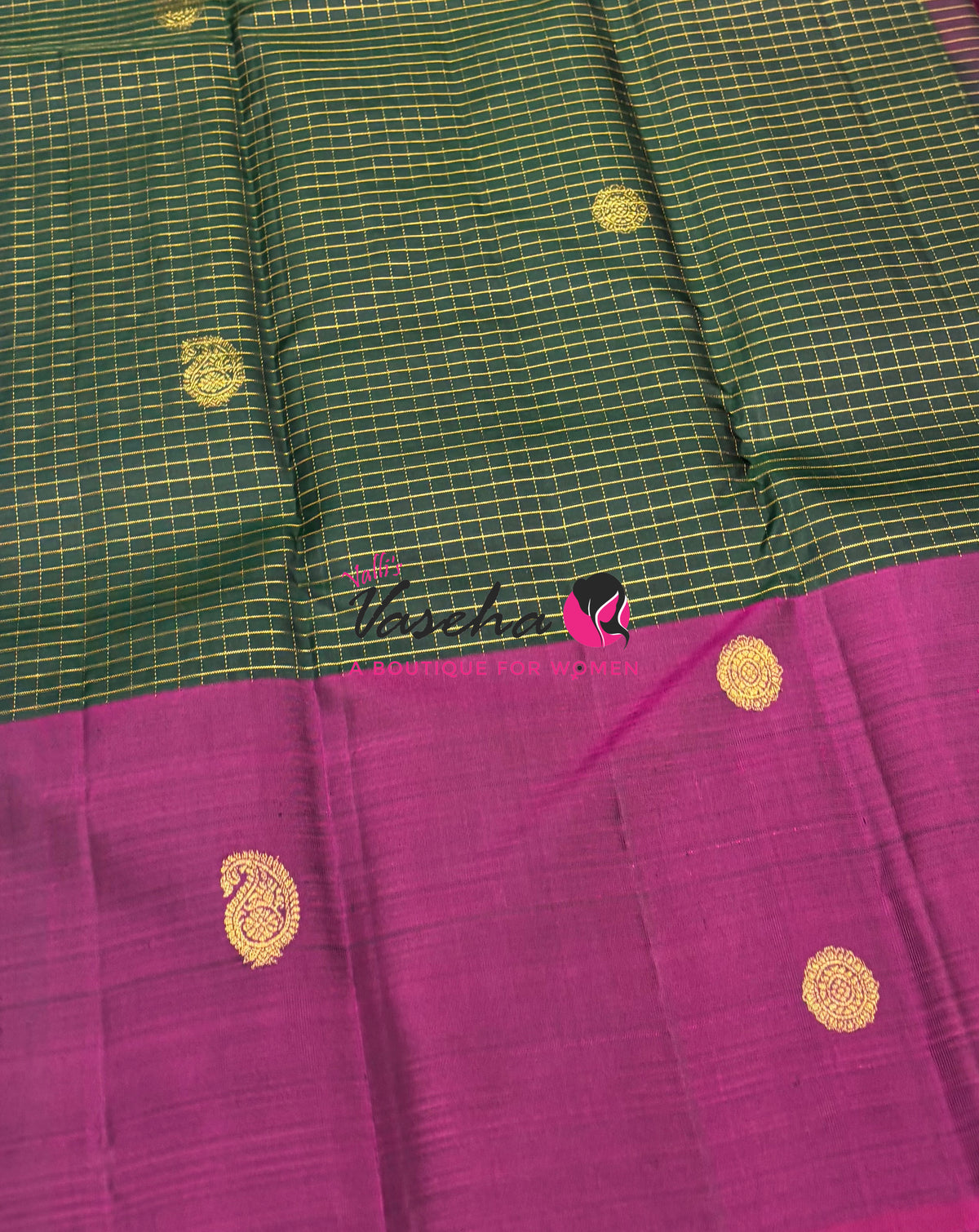 Pure Kanchipuram Silk Saree - Green & Purple Combo - VVPS027