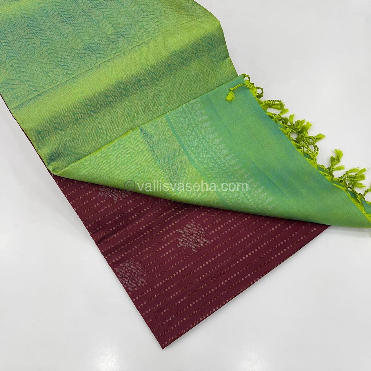 Pure Soft Silk Saree - Vaira Voosi design - Merunish Brown With Teal Green Combo - VVPSS016