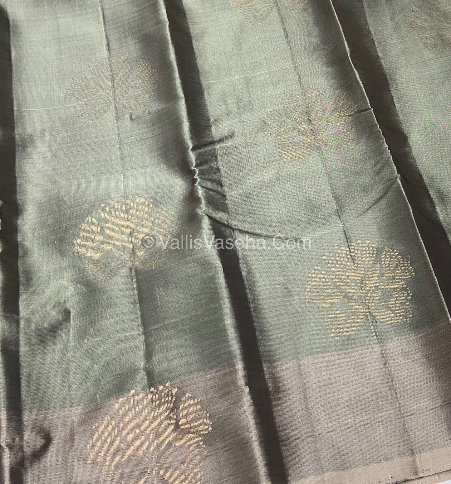 Half Mix - Pure Soft Silk Saree - VVPSS054