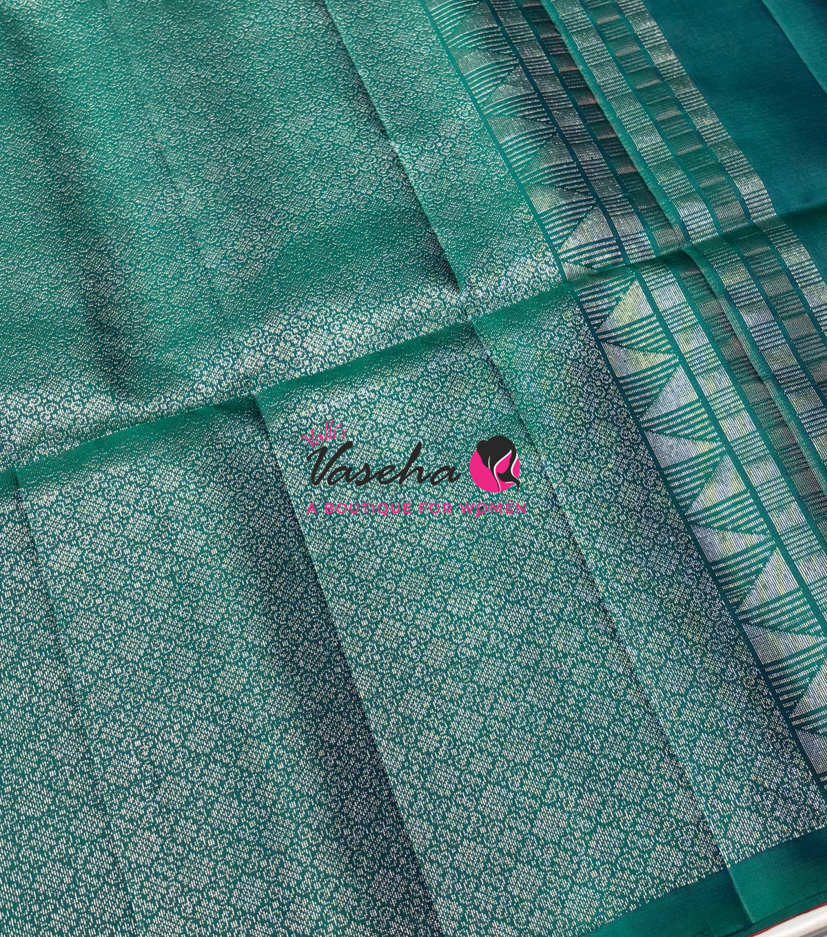Pure Soft Silk Saree - Border Less  - Dual Tone Pink & Peacock Green Combo - VVPSS055