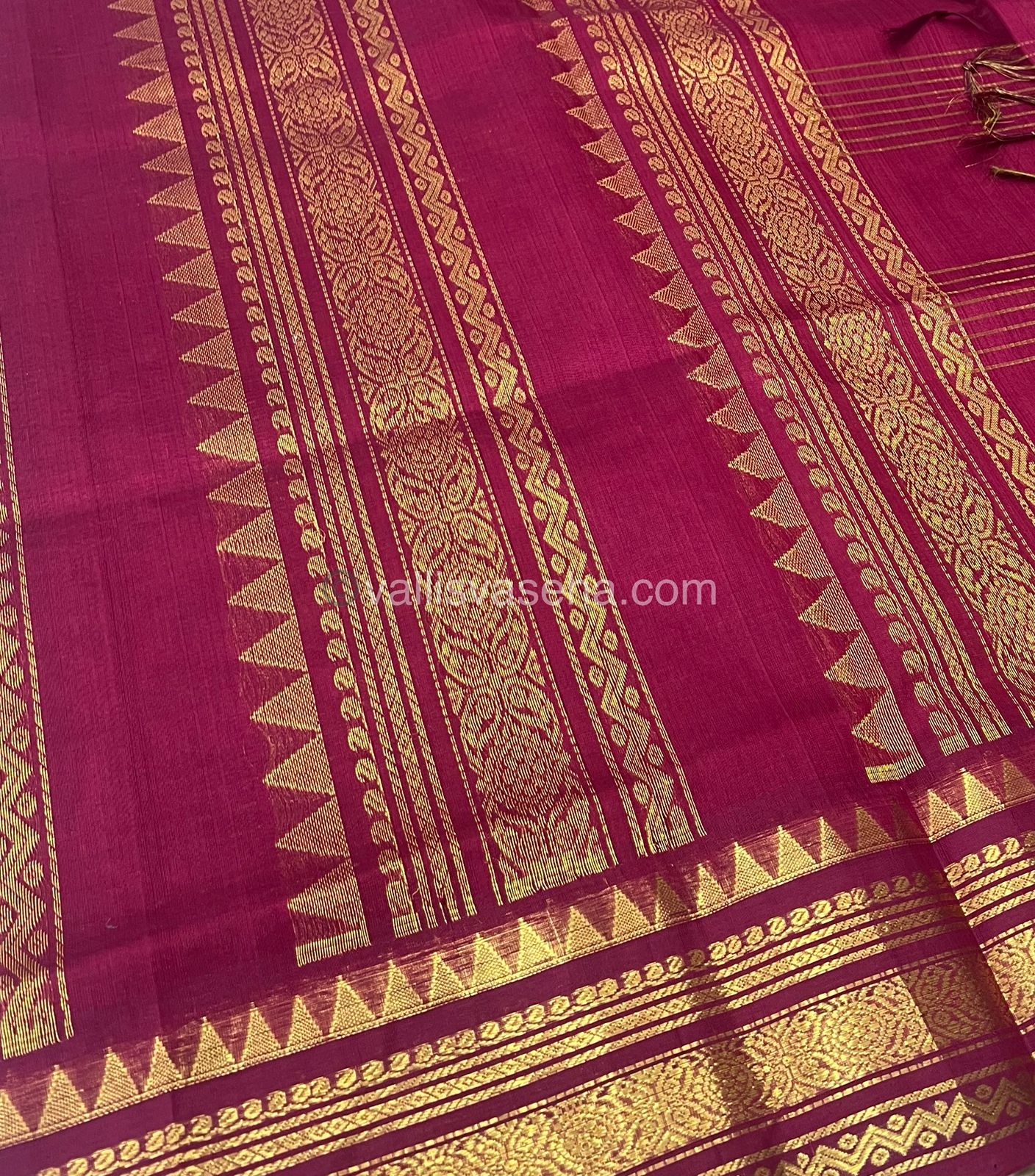 Pure Korvai Silk Cotton - Zari checks lines -Kanakambaram ( Light Peach )& Merun Combo - VVKSC010