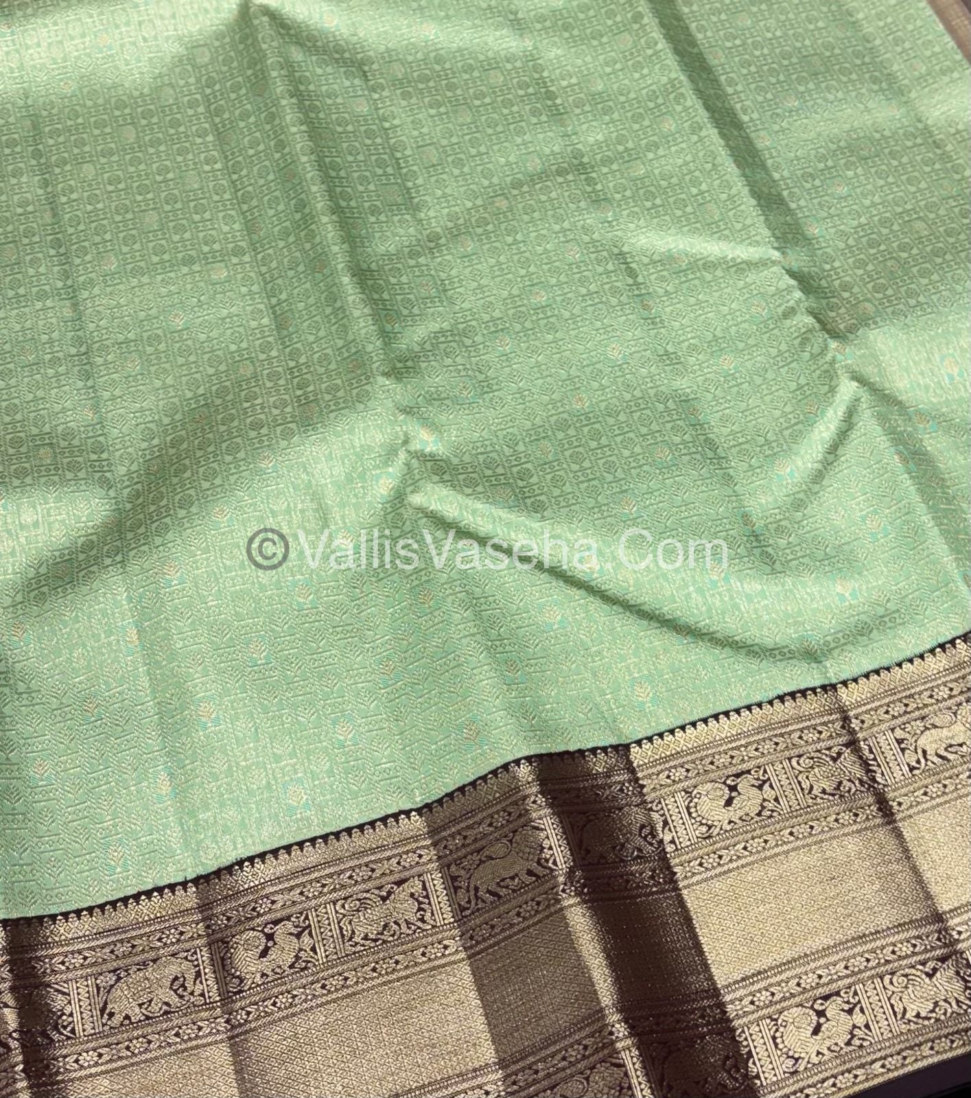 Pure Vintage Korvai Kanchipuram Bridal Silk Saree - Light Green & Brown Combo - VVPS033