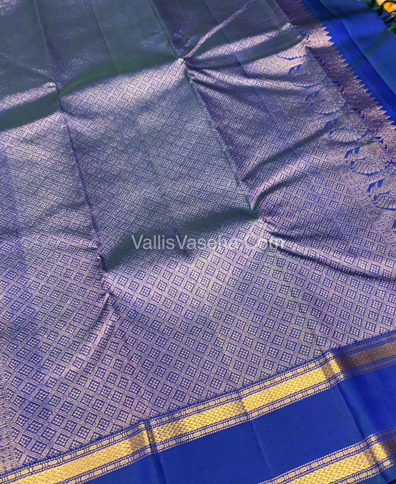 Pure Kanchipuram Silk Saree -  Blueish Golden with Peacock Blue Combo - VVPS022