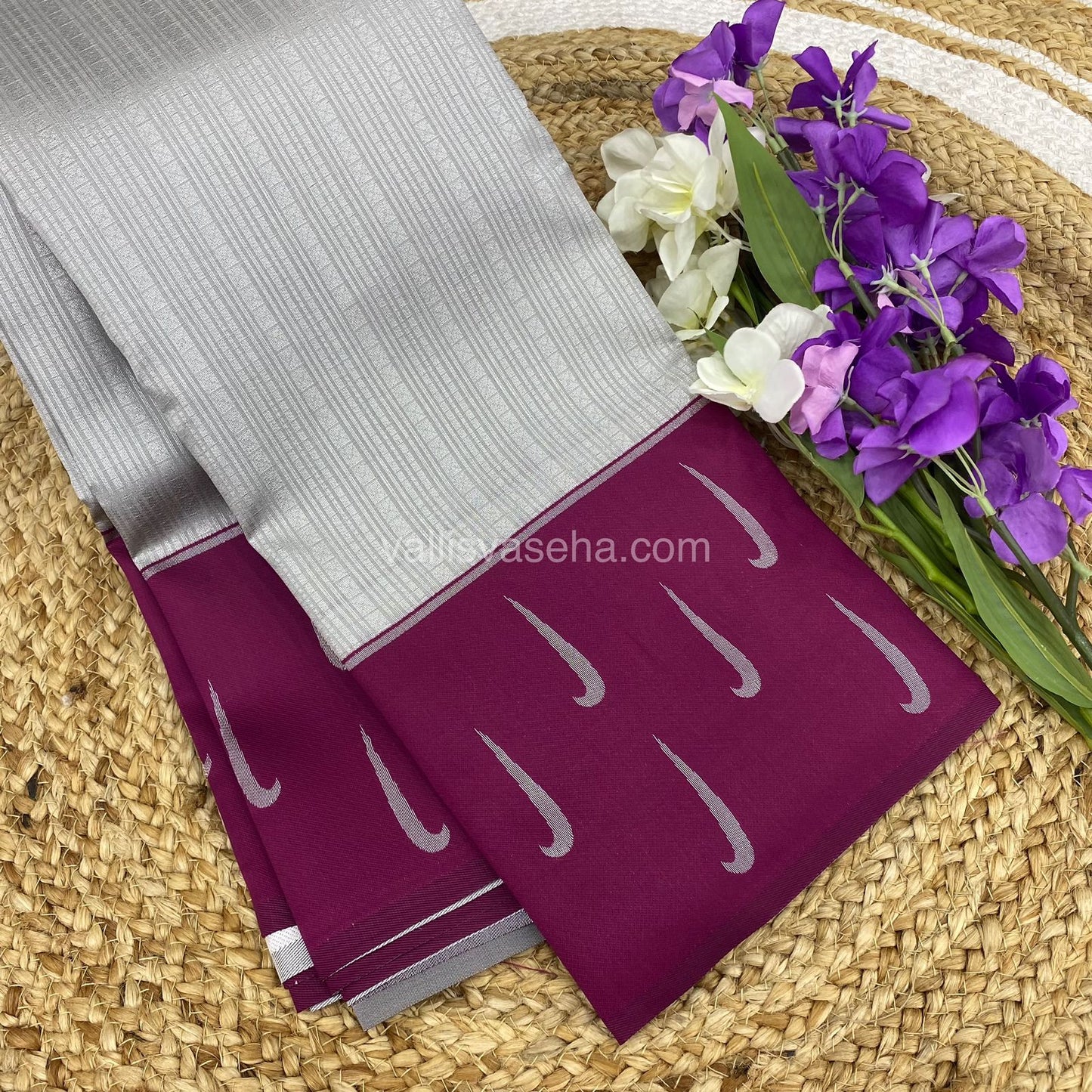 Kanchi Semi Silk - Silver Shade( Grey) with Merunish Purple - VVKSS001