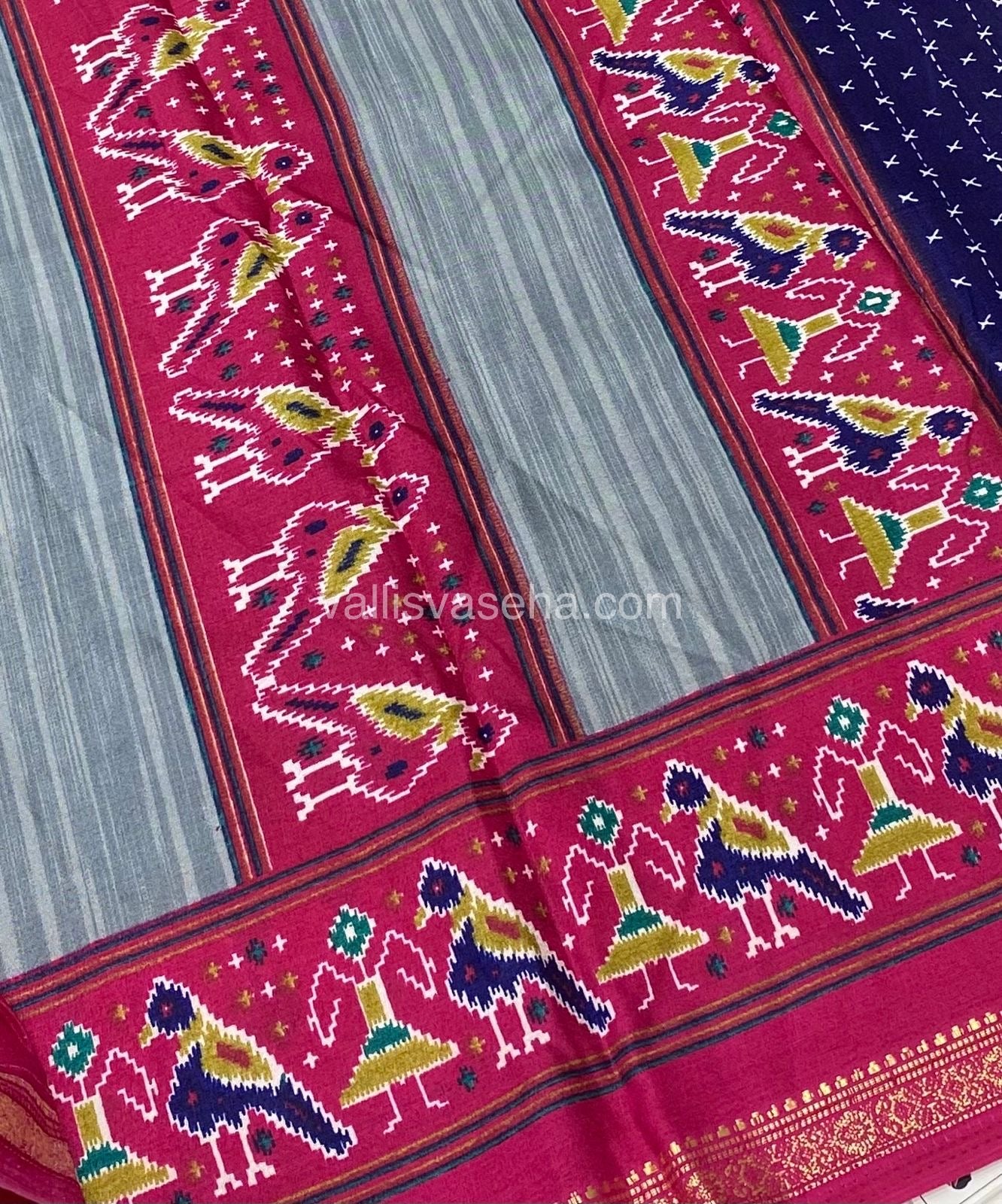 Budget Friendly Sarees - Casual Wear Sarees - Crackle Silk - VVCS001