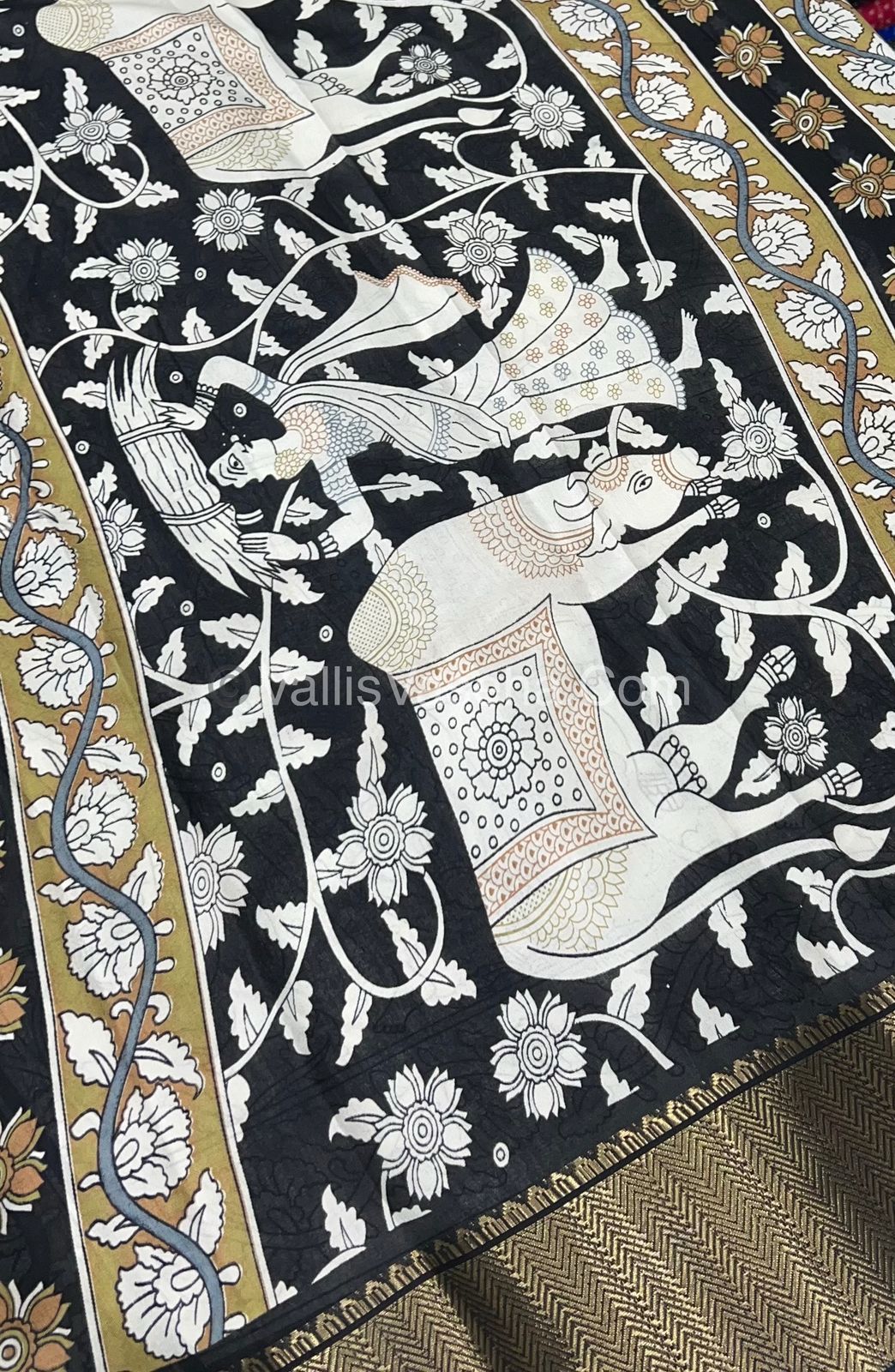 Semi Binny / Semi Crepe Silk - White & Black - VVSBS005