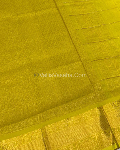 Pure Silk Cotton Saree - Mayil & Chakkaram Design - Maroon With Lemon Yellow Shade - VVMC001