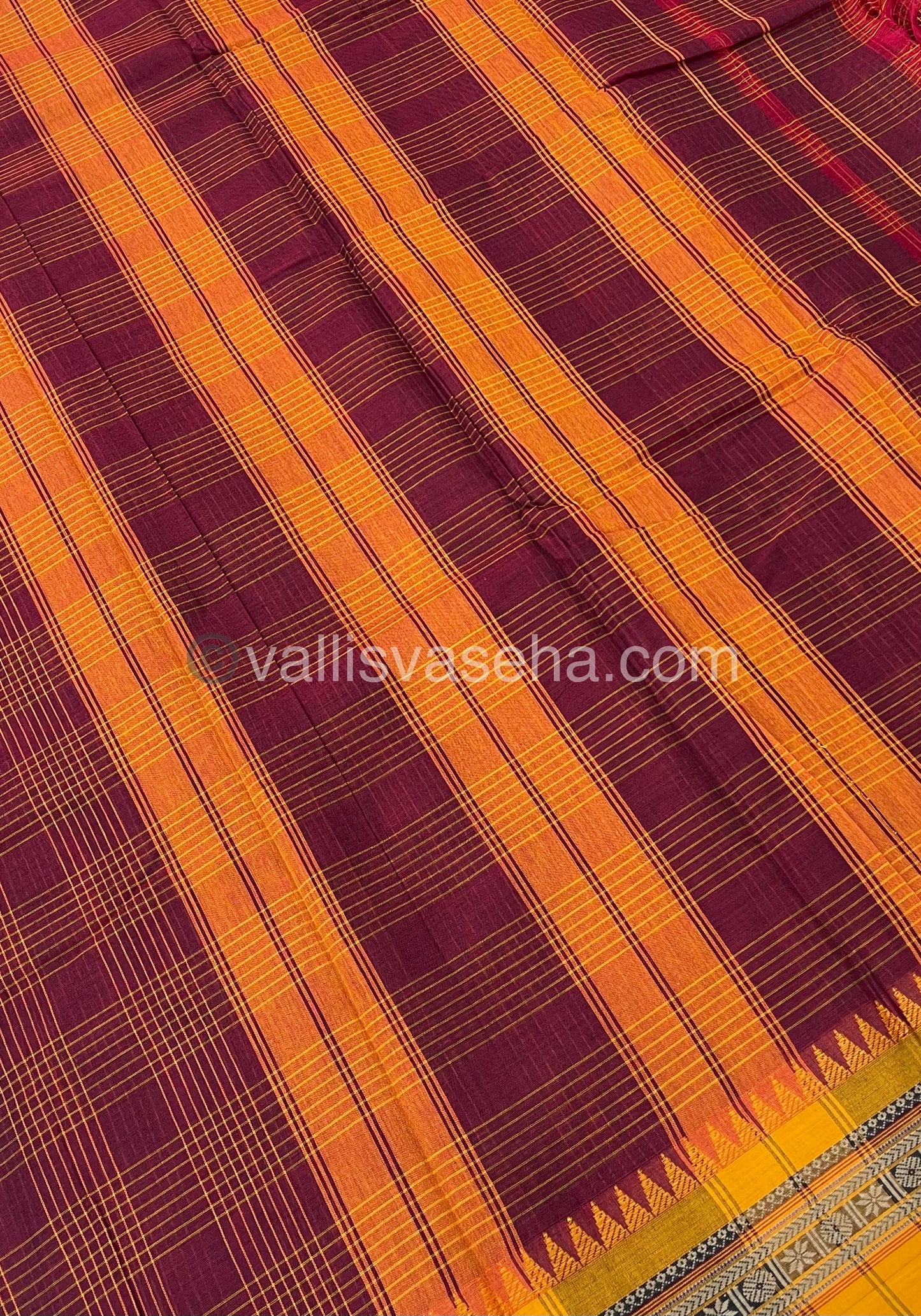 Narayanapet Mercerised Cotton Saree - All Over Checks Pattern-VVNMC001