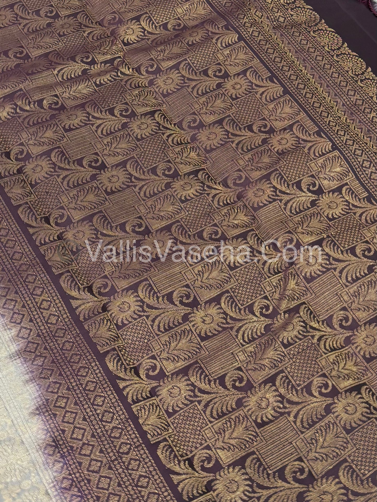 Half Mix - Pure Soft Silk Saree - VVPSS043