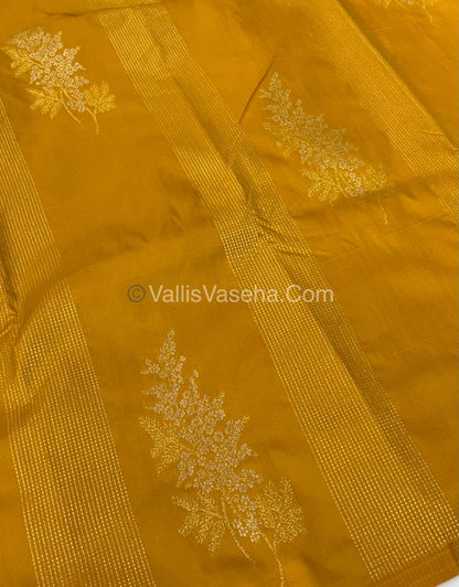 Semi Soft Silk - Border less - Yellow Shade -VVSSS026