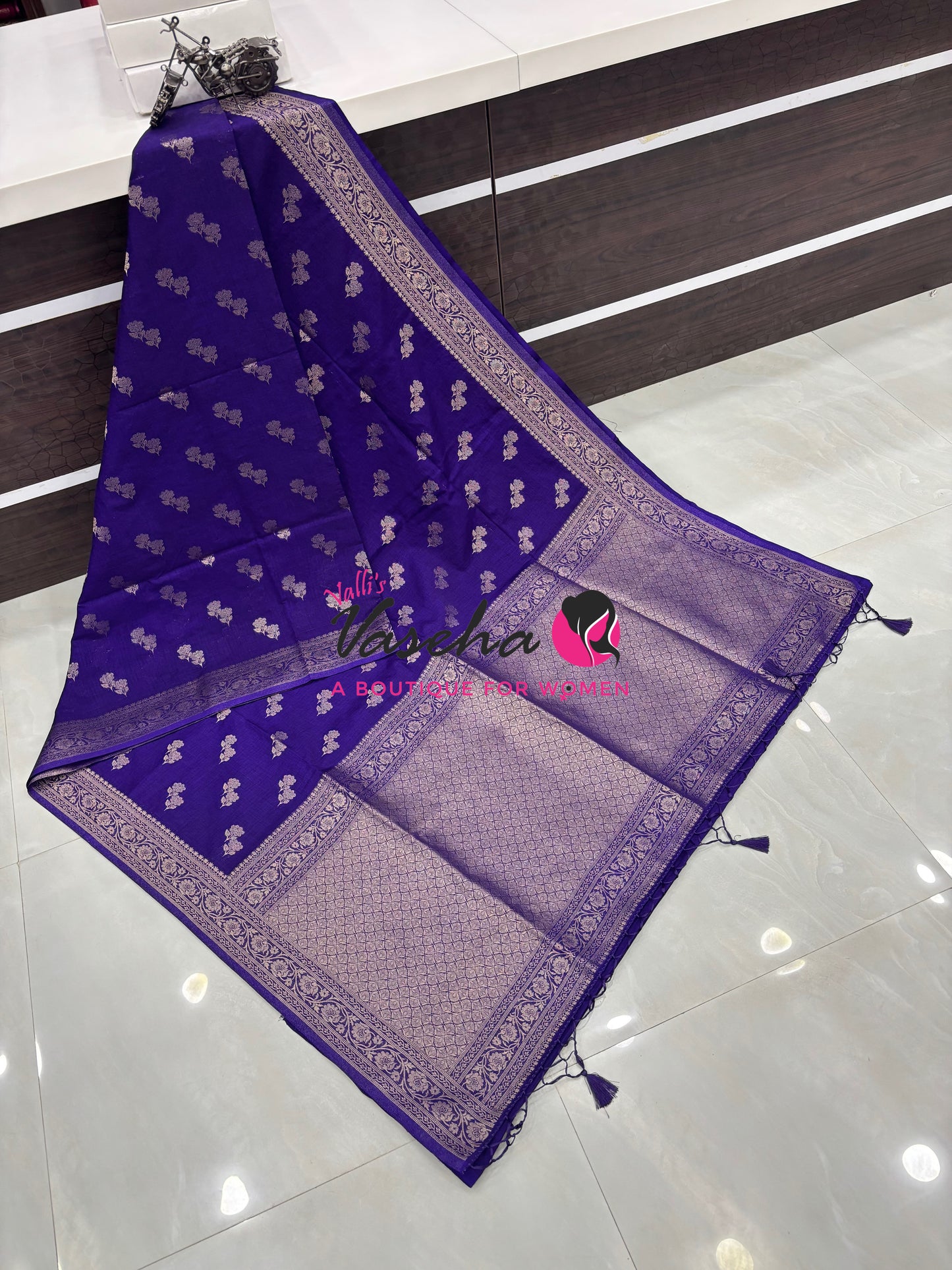 Banarasi - Heritage Silk - Semi Kathan Silk -  Violet Shade - VVBHS011