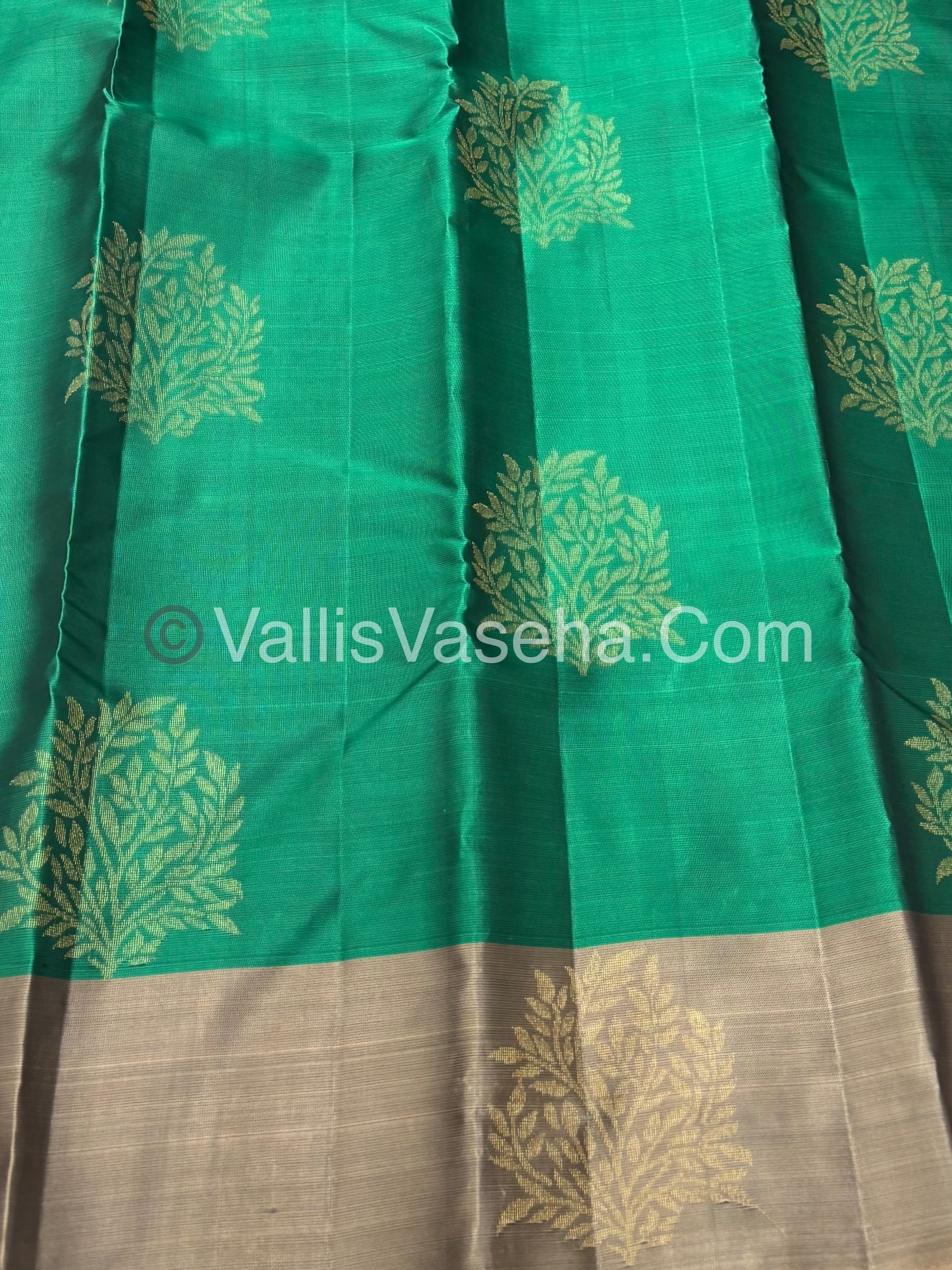 Half Mix - Pure Soft Silk Saree - VVPSS075