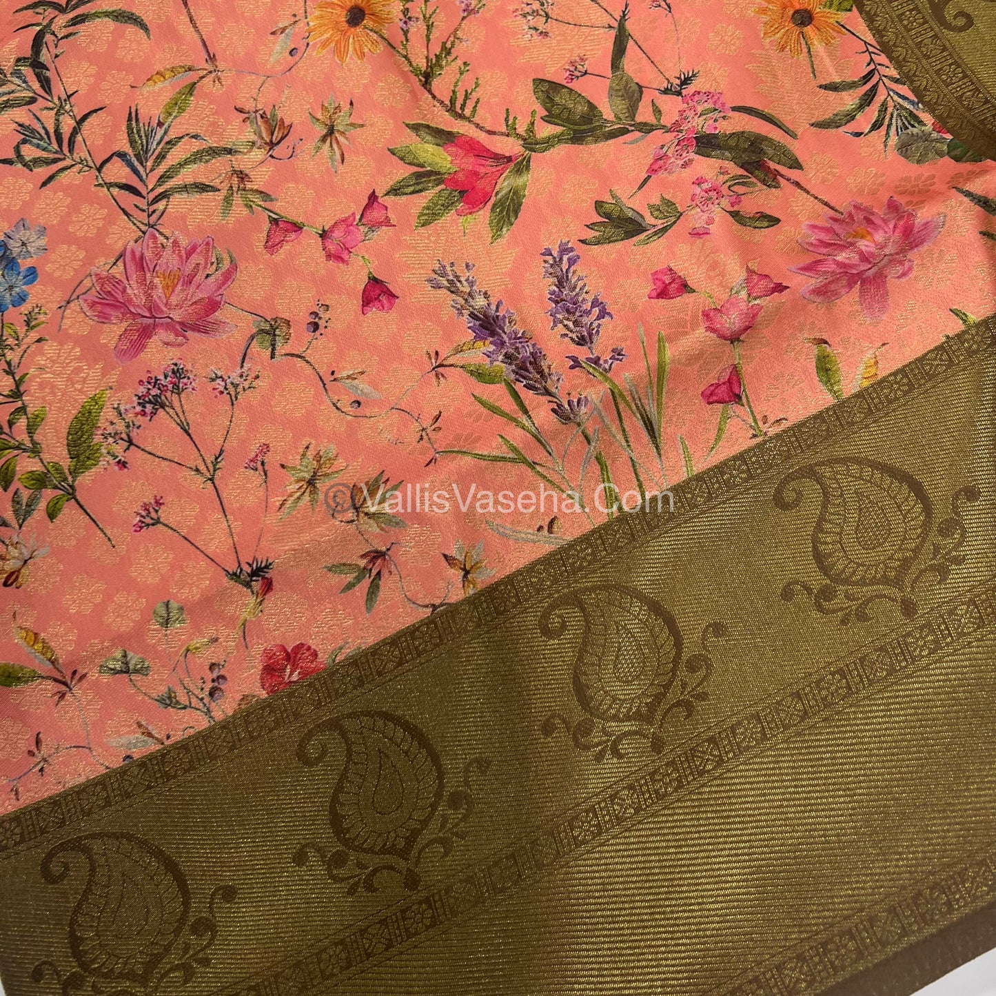 40% less - Offer Saree - Semi Soft Silk Saree - VVDS003