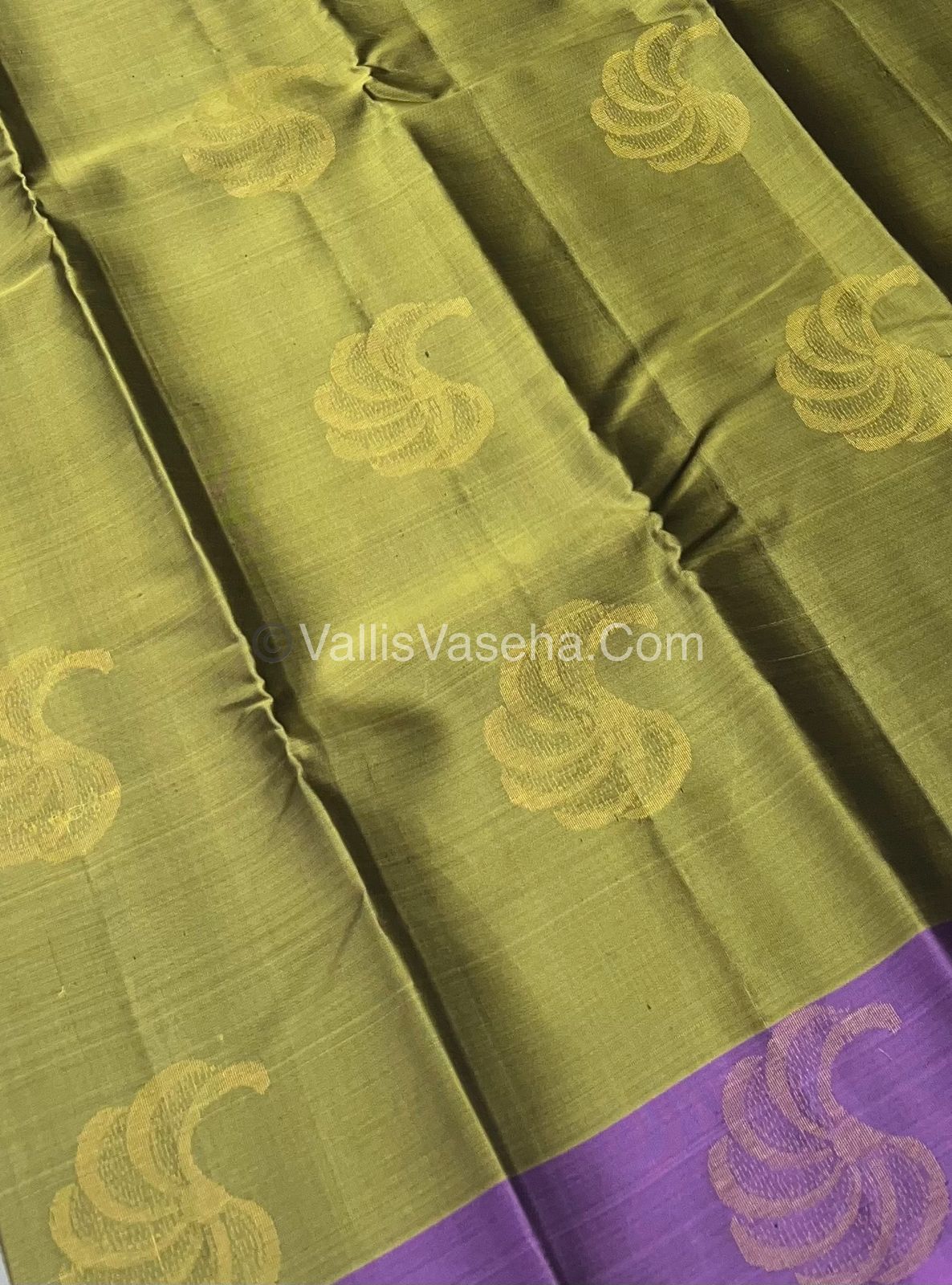 Half Mix - Pure Soft Silk Saree - VVPSS030