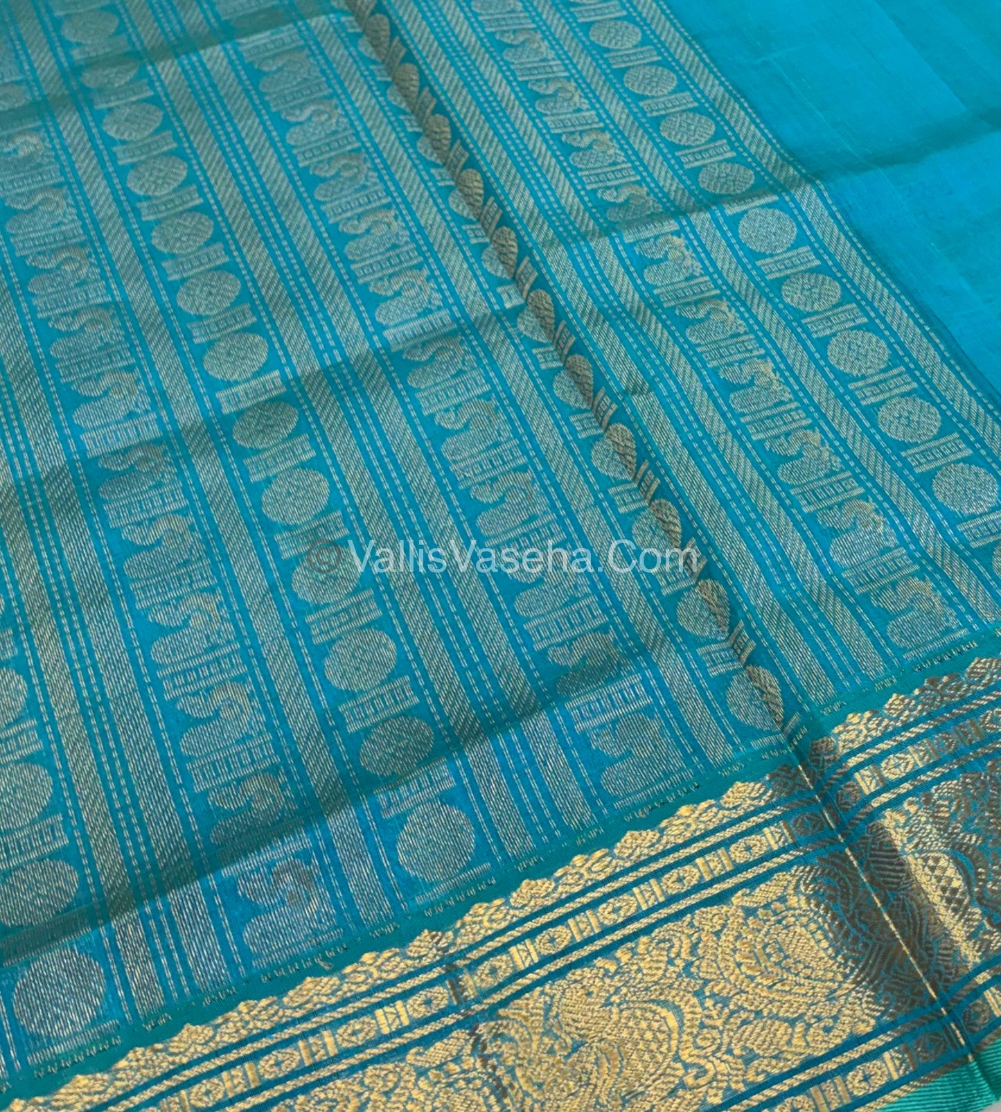 Pure Silk Cotton Saree - Blue With Blue Shade - Lakshadeepam Design - VVPLD001
