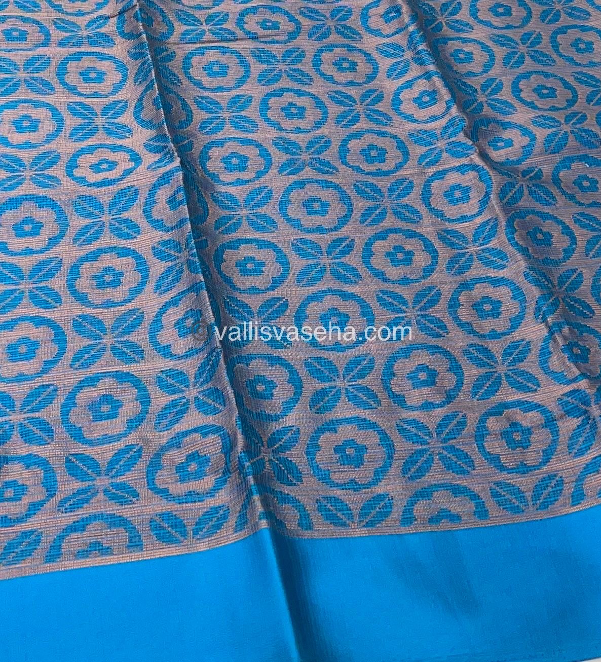 Mixed Cotton Brasso Saree - VVBS001