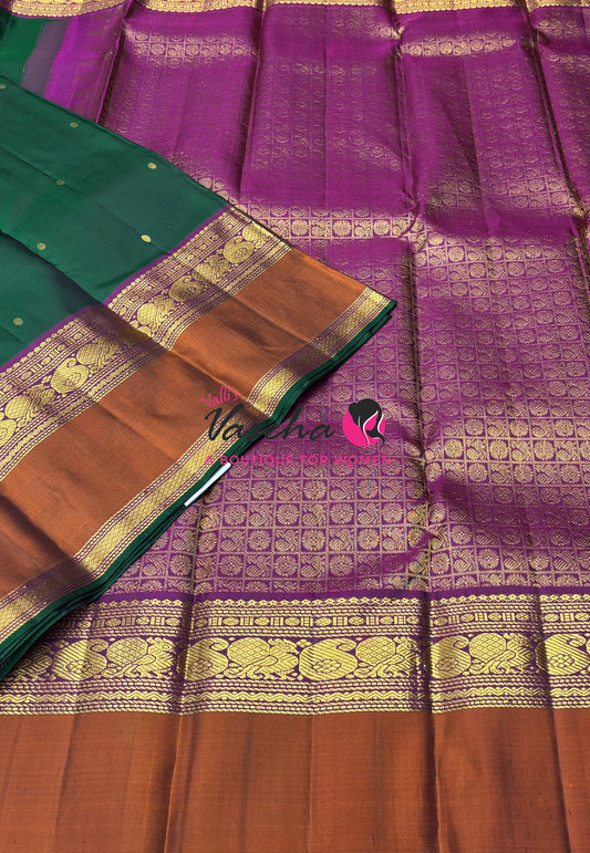 Pure Kanchipuram Silk Saree - Green & Purple Combo - VVPS038