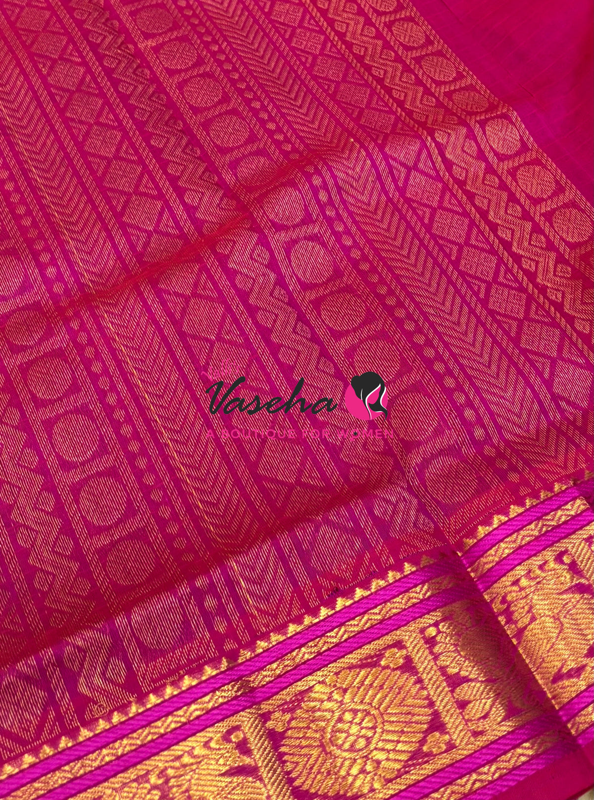 Pure Silk Cotton Saree - Purple  With Pink Shade - Lakshadeepam Design - VVPLD001