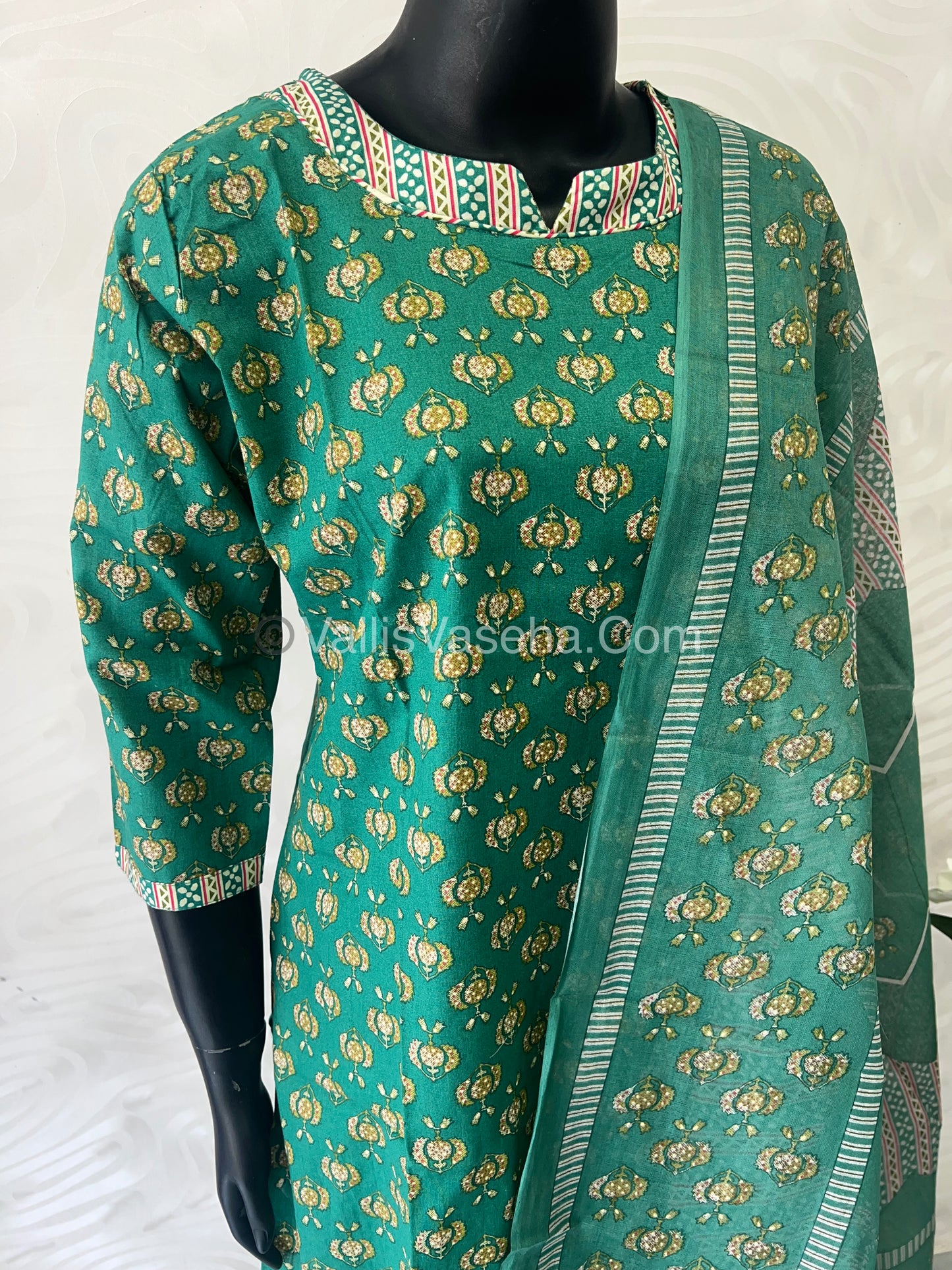 Ready Made - Salwar, Kameez & Duppatta(3pc) - Printed - VVRBS005