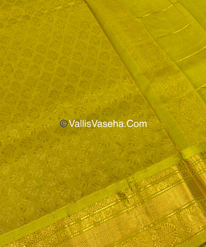 Pure Silk Cotton Saree - Mayil & Chakkaram Design - Light Grey With Yellow  Shade - VVMC001