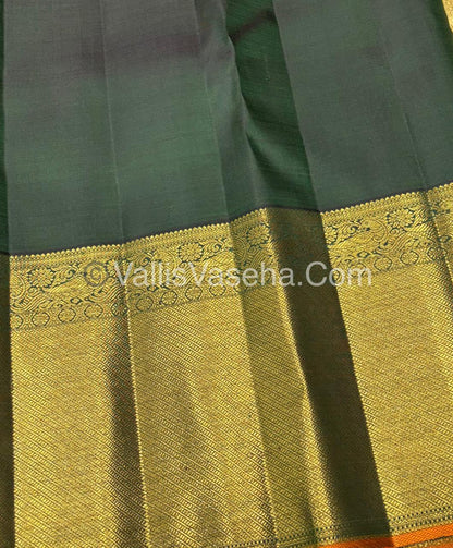 Pure Bridal Korvai Kanchipuram Silk Saree - Cream Gold & Green Combo - VVPS052